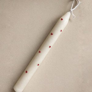 Λαμπάδα με καρδούλες κόκκινες